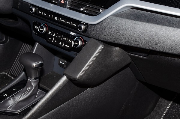 Uchwyt na telefon KUDA Kia Niro Hybrid od 2019 (3)