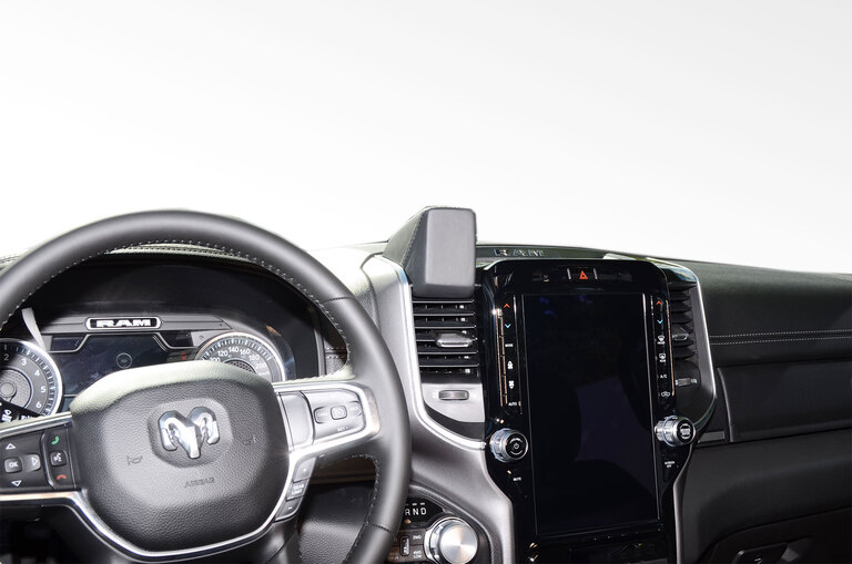 Uchwyt na telefon KUDA Dodge RAM 1500 od 2018